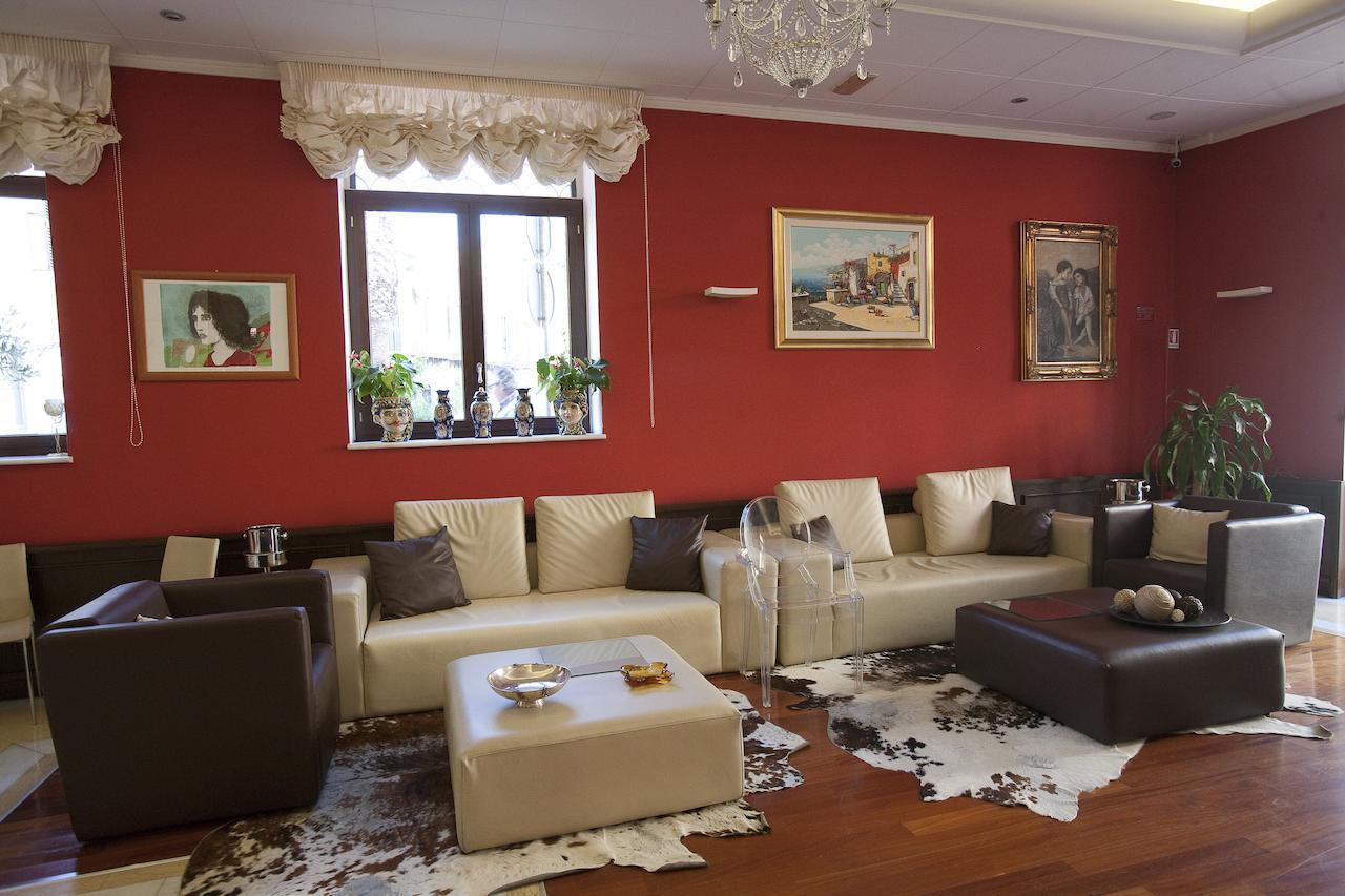La Chicca Palace Hotel Мілаццо Екстер'єр фото